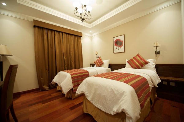 Al Rawasi Hotel Suites image 11